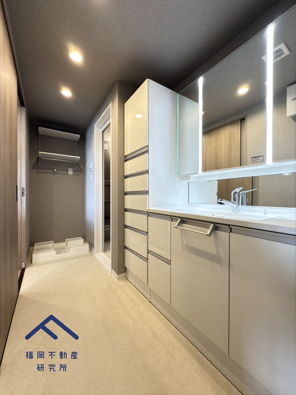 コアマンション春日ネクステージのランドリースペース|同社施工事例です