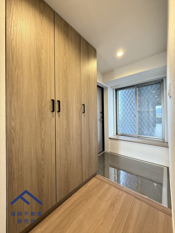 コアマンション春日ネクステージの玄関|同社施工事例です