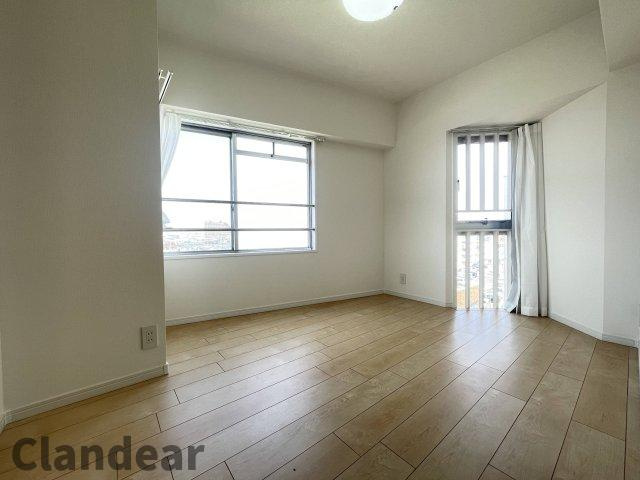 グリーンパーク第一八潮の洋室|ドキドキの新生活も、安心してスタート。ぴったりの住まいを見つけませんか？クランディアが一緒に住まい選びをサポートします‼　まずは、お気軽にお問合せください　＃クランディア