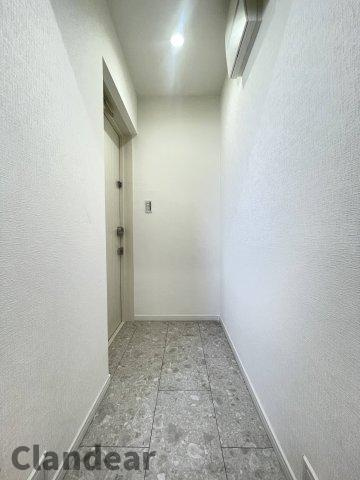 グリーンパーク第一八潮の玄関|ドキドキの新生活も、安心してスタート。ぴったりの住まいを見つけませんか？クランディアが一緒に住まい選びをサポートします‼　まずは、お気軽にお問合せください　＃クランディア