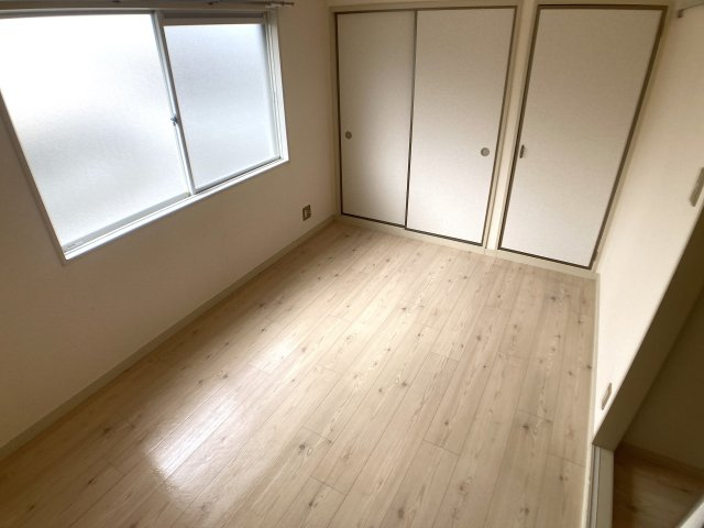 サザン五葉A棟の内装|各部屋日当たりの良い室内はオススメ