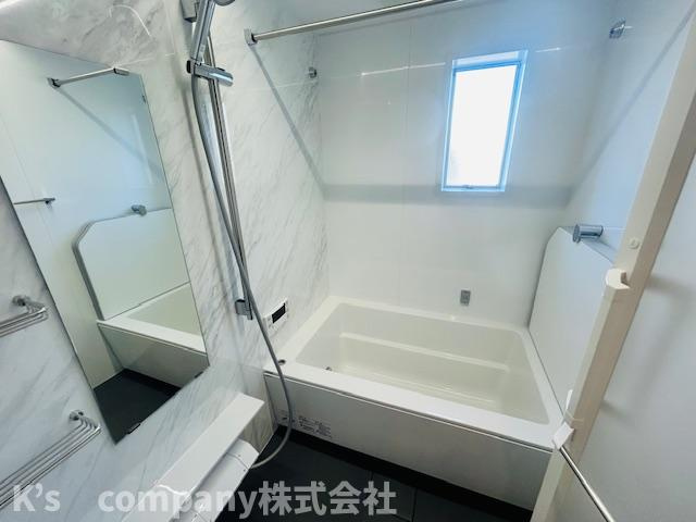 茅ヶ崎市中海岸4丁目　エミネンス茅ヶ崎3号棟の浴室|1日の疲れを癒す浴室スペース♪