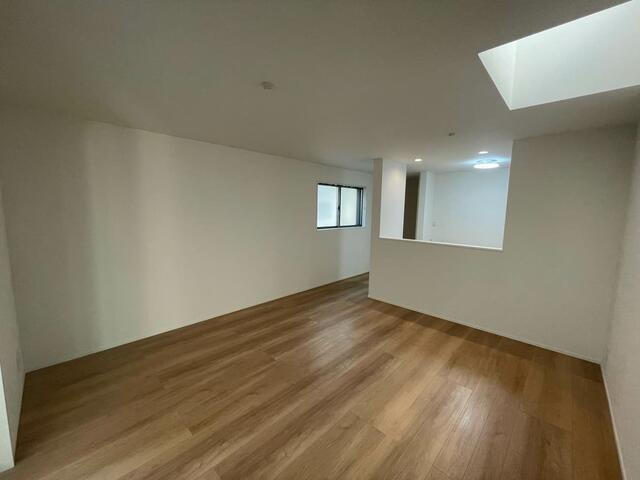 名古屋市緑区鏡田の中古一戸建の洋室