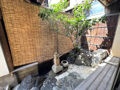 【庭】 | 紫野南舟岡町貸家
