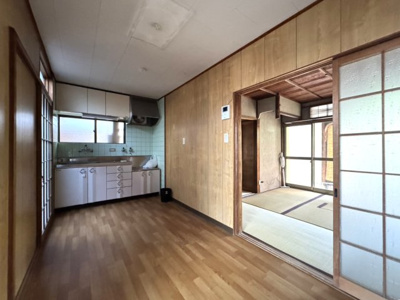 【居間・リビング】 | 紫野南舟岡町貸家