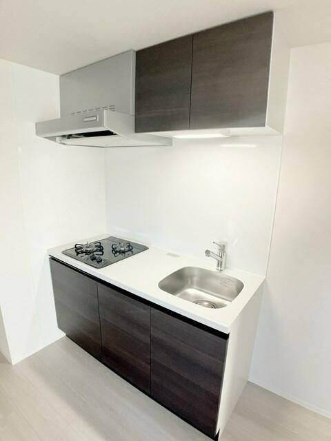 ＴＨＲＥＥＧＡＴＥ　ＢＬＤＧのキッチン