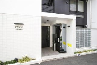 PASEO市谷加賀町のエントランス