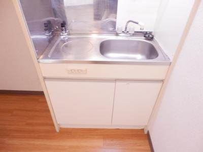 アンリービルの内装|キッチン