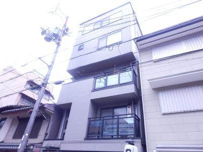 アンリービルの外観