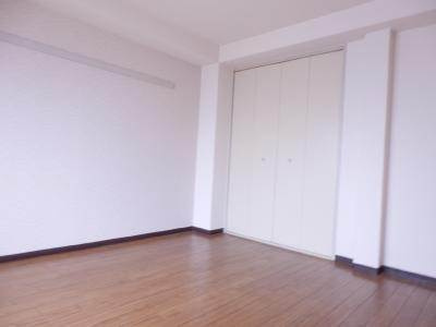 アンリービルの居間・リビング