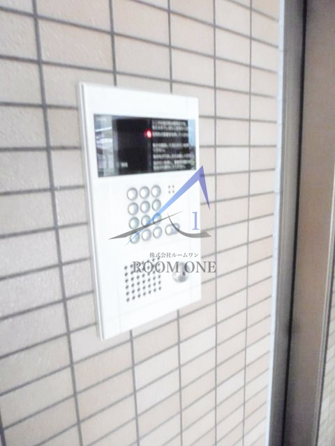 クレストコート上祖師谷のセキュリティ|オートロックです。