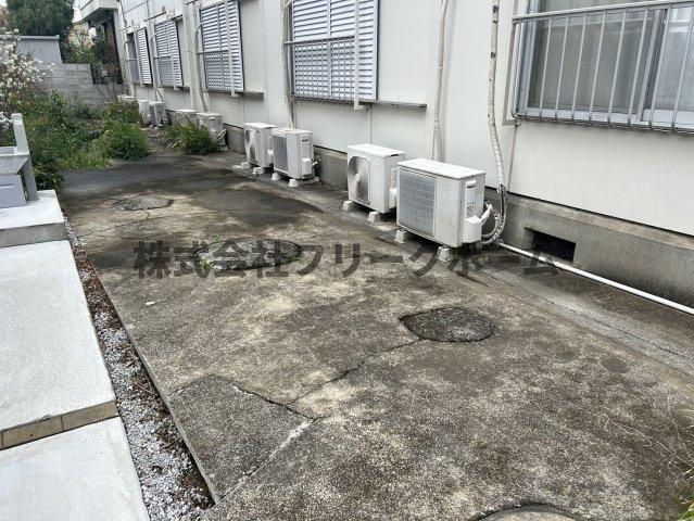 恵林ハイツの駐車場