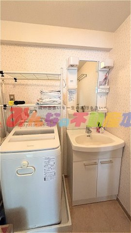 グランピア六ツ門の独立洗面台
