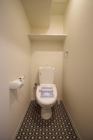 LAPIS薬園町のトイレ