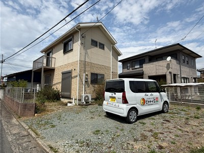室岡戸建ての駐車場