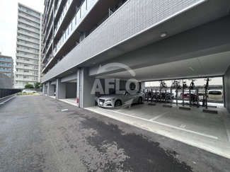 【駐車場】 | アーバングランデ新大阪(コンフォリア・リヴ新大阪西宮原ソルテラス) | 駐車場