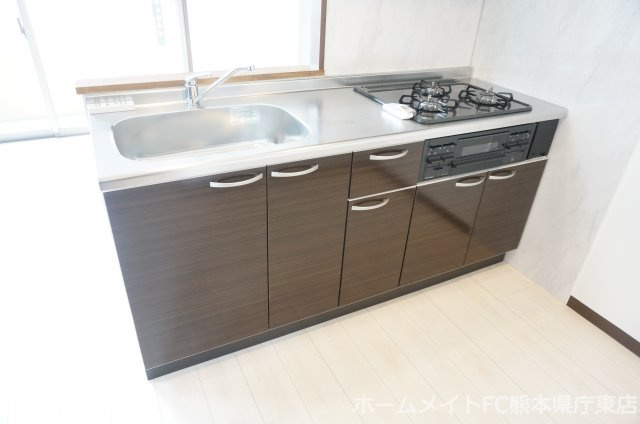 熊本市東区神水本町の賃貸マンションのキッチン