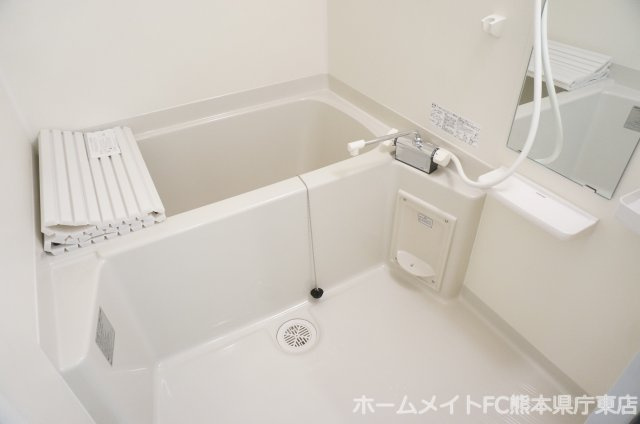 熊本市東区神水本町の賃貸マンションの浴室