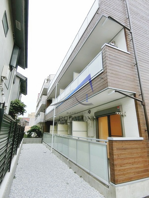 リブリ・鶴見市場