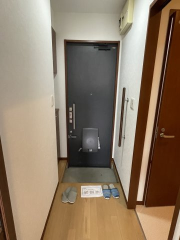 ヴィラ坂本の玄関