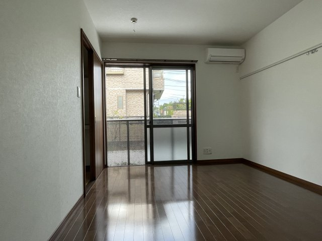 ヴィラ坂本の居間・リビング