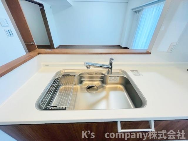茅ヶ崎市中島　ビッグヴァングランヴァーグ茅ヶ崎のキッチン|耐久性に優れたステンレス素材のシンク◇