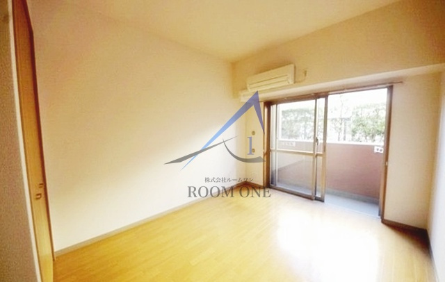 クレシア．iの寝室|寝室です。