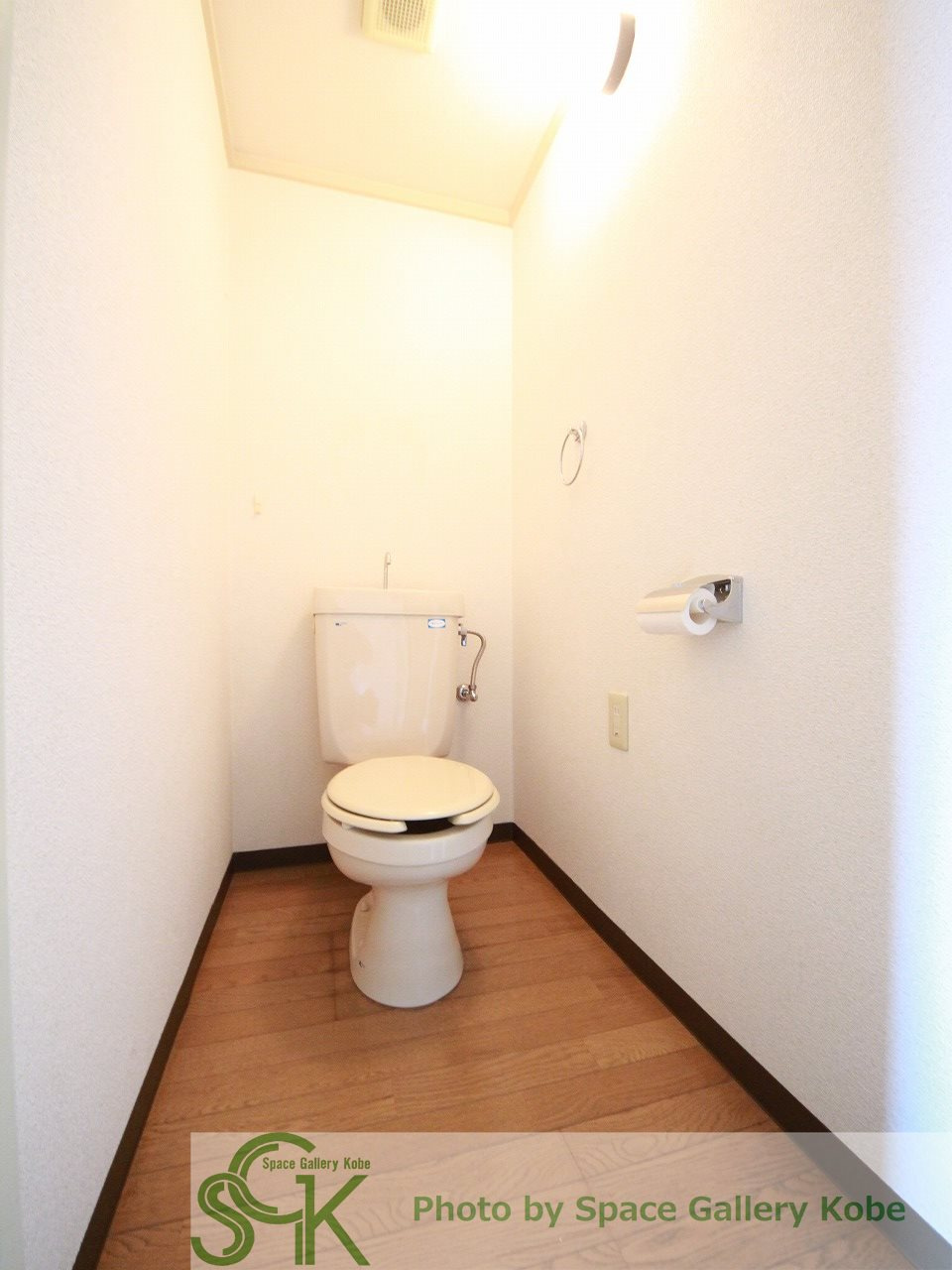 ハピネスのトイレ|※同物件の別のお部屋の写真です※
