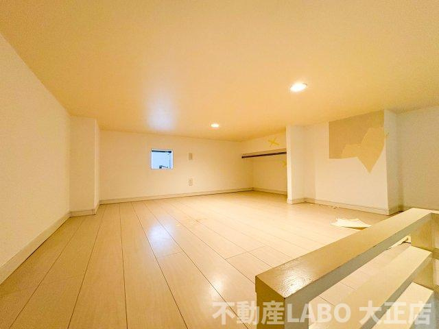 アクセル住之江の洋室