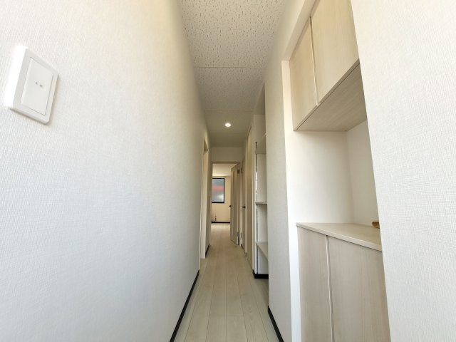 クリスタルステージⅠの玄関