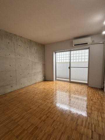 ＦＵＬＬ　ＨＯＵＳＥの居間・リビング