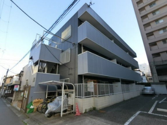 エステート船橋の外観