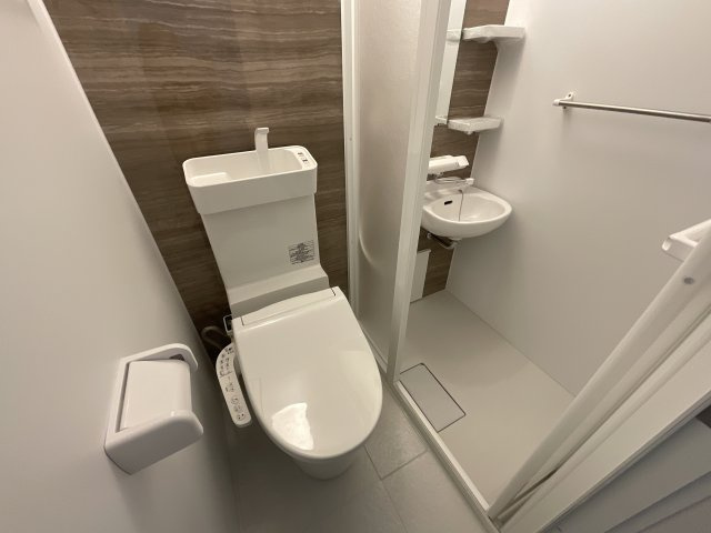 【浴室】 | クレールハサマ | トイレとシャワールーム