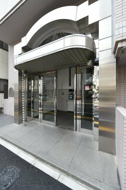 藤和シティコープ新大塚のエントランス