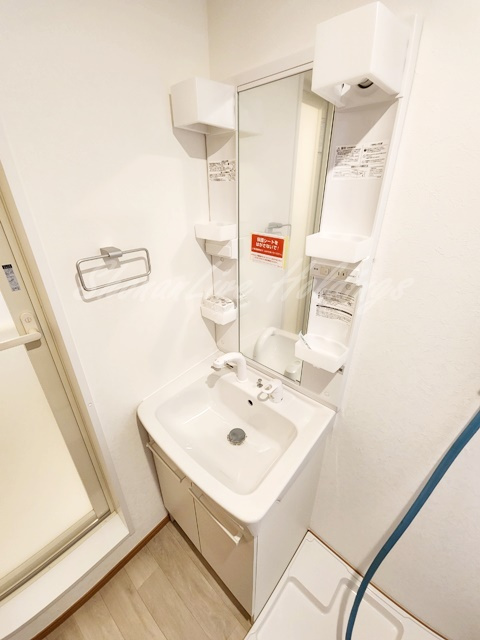 藤沢市善行２丁目のアパートの洗面所