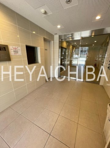 フェルクルールプレスト三ノ輪駅前のロビー