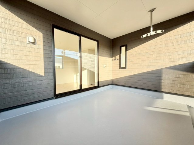 【バルコニー】 | 長塚町５丁目２号棟 | 施工例　ご見学はお気軽に0476-37-3888までお問合せ下さい！