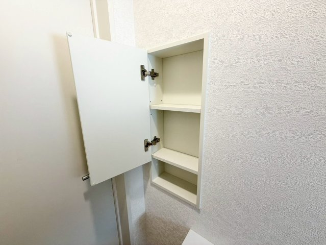 【トイレ】 | 長塚町５丁目２号棟 | 即日のご見学も可能です。お気軽に0476-37-3888までお問合せ下さい。