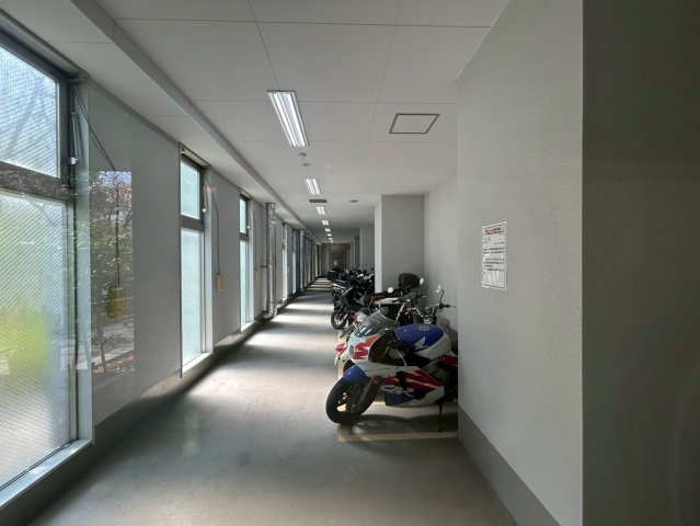 25階眺望良好！キャピタルマークタワー！一部リフォーム済み！のその他共用部分|バイク置場です