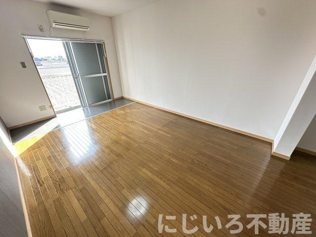 ヴィゴラス弐番館の居間・リビング