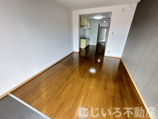 ヴィゴラス弐番館の居間・リビング