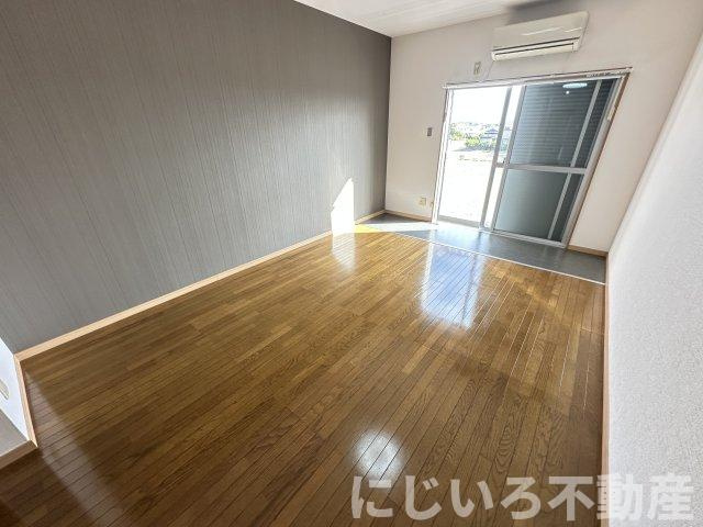 ヴィゴラス弐番館の居間・リビング