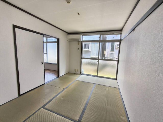 アークハイムのその他