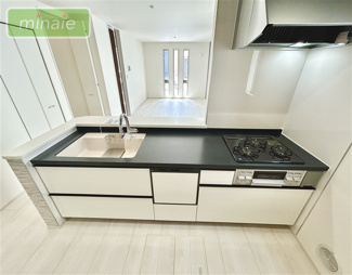 【キッチン】 | 本日内見できます　小・中学校6分　WIC付　市川市真間5　3号棟 | 販売現地