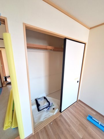 レイクサイドⅡの収納|★クローゼット★

現在リフォーム中