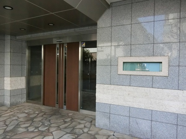 日神デュオステージ上板橋のエントランス