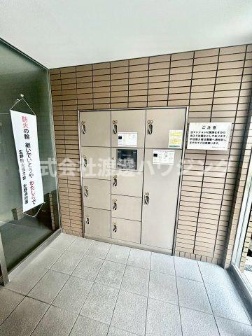 コレンテのその他共用部分|宅配BOX付いてます