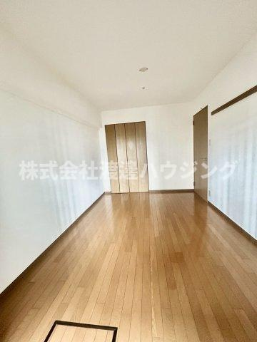 コレンテの寝室
