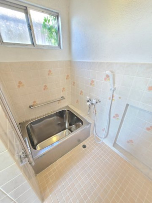 【浴室】 | 生駒郡三郷町三室中古戸建