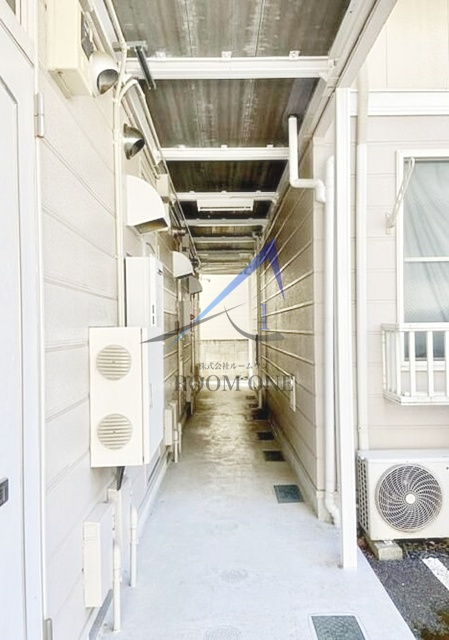 ピアスズキのエントランス|エントランスです。